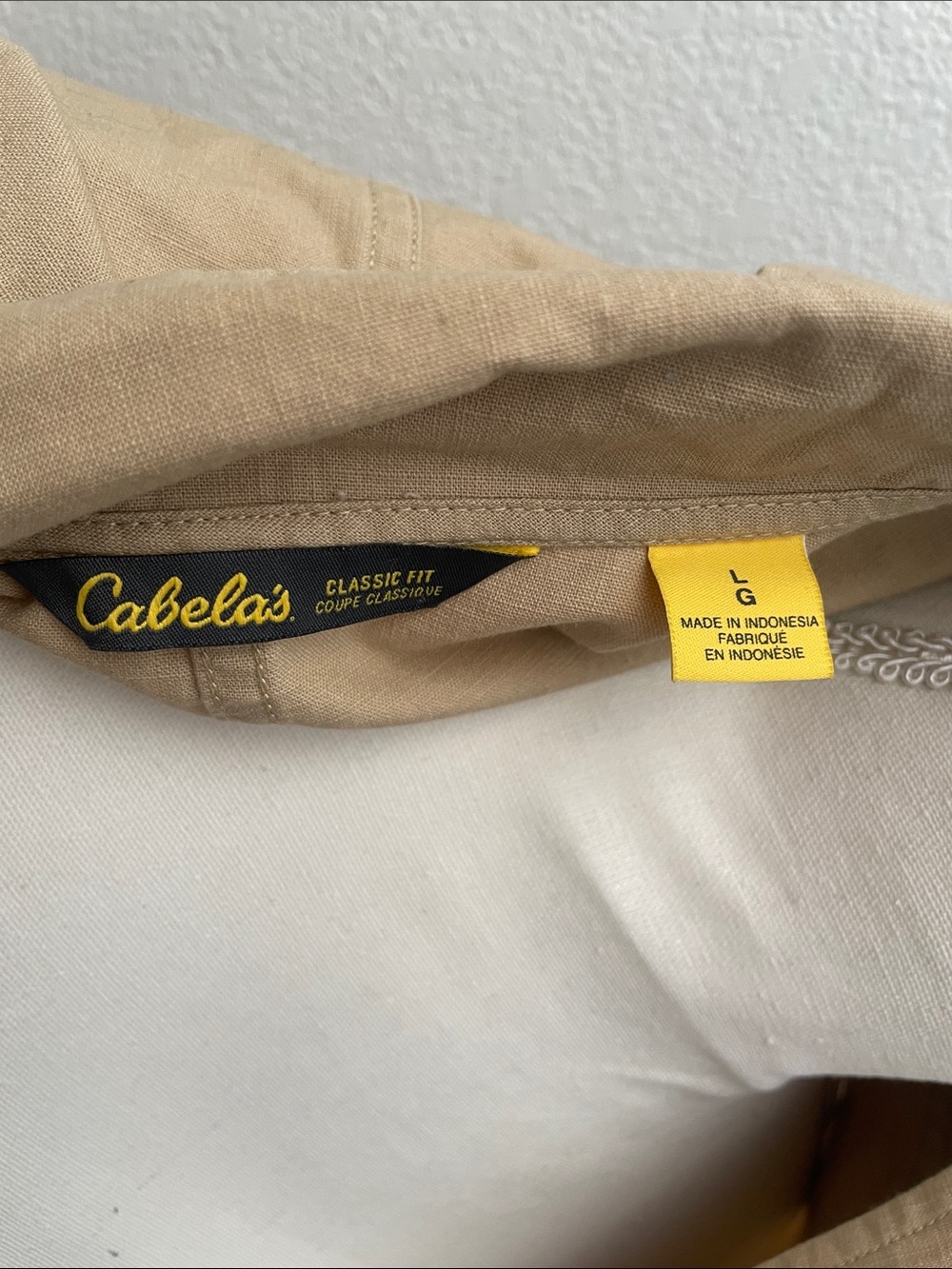 Cabela’s Women’s Utility Khaki Vest Pockets Hiking Camping - Picture 8 of 10